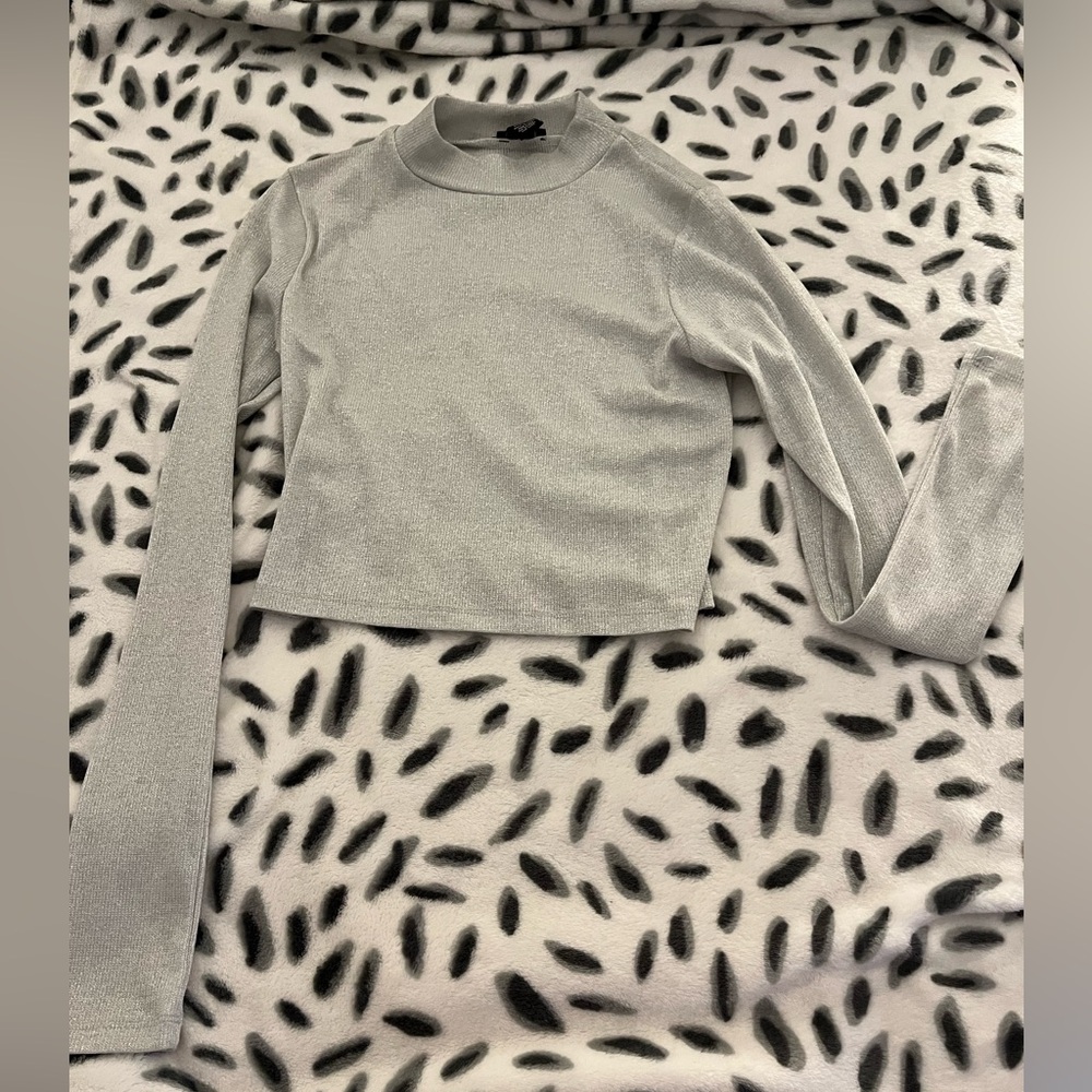 Cropped turtle neck